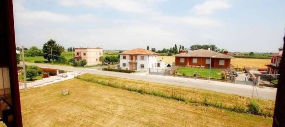 15 bedrooms Villa in Ferrara, Italy No. 136076 7