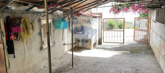 4-salle Maison à Pietranico, Italy No. 86654 4