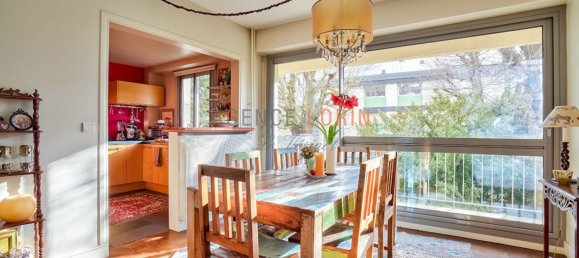 3 bedrooms Apartment in Chatou, France No. 181344 2