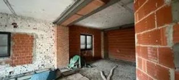 4 rooms Apartment in Robbio, Italy No. 185129 17