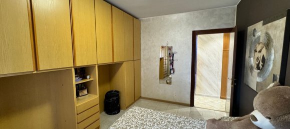 Apartamento de 4 divisões em Cinisello Balsamo, Italy N.º 290533 14
