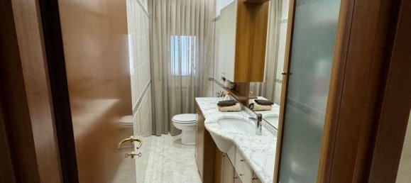 Apartamento de 4 divisões em Cinisello Balsamo, Italy N.º 290533 5