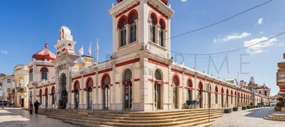 Bâtiment à Loule, Portugal No. 57652 19