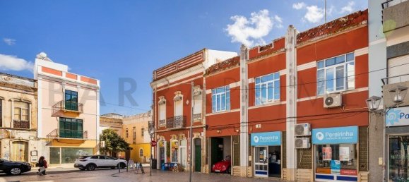 Bâtiment à Loule, Portugal No. 57652 3