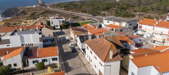 12 bedrooms House in Marinha Grande, Portugal No. 108447 2