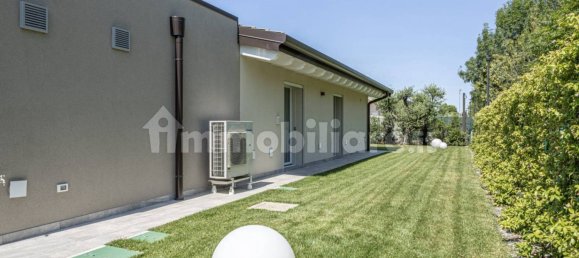 Villa T3 em Padenghe sul Garda, Italy N.º 10407 32