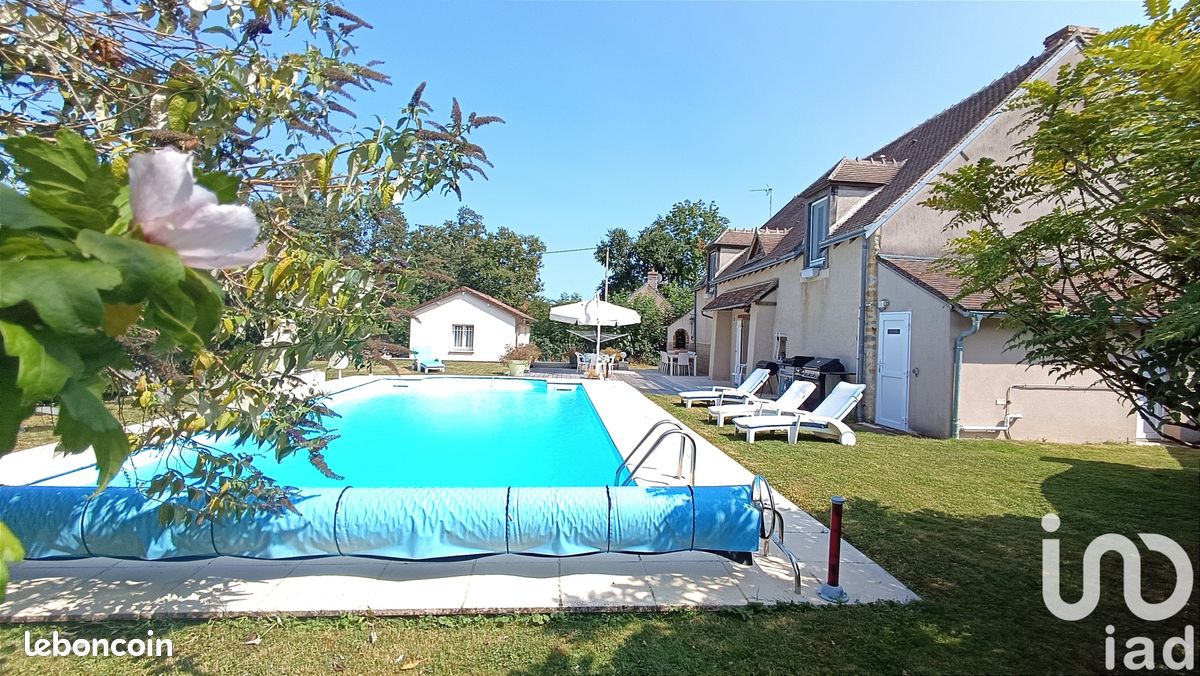 4 chambres Maison à Maisonnais, France No. 253795