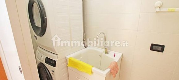 2 bedrooms Apartment in Calcinate, Italy No. 379472 19