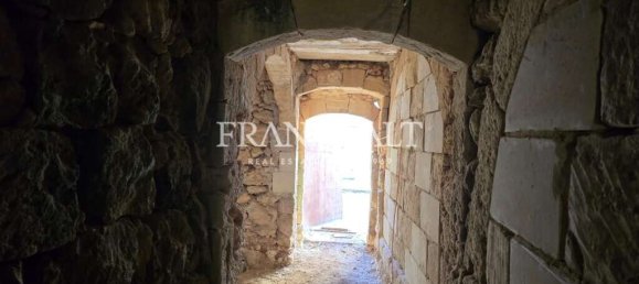 Мезонет с 2 спальнями в Кала, Мальта № 664 8