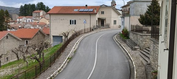 5 rooms House in Sant'Angelo del Pesco, Italy No. 278387 20