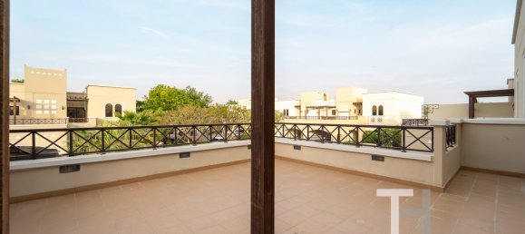 4 chambres Maison de ville à Mudon, UAE No. 28535 9