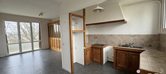 2 chambres Appartement à Sens, France No. 204696 3