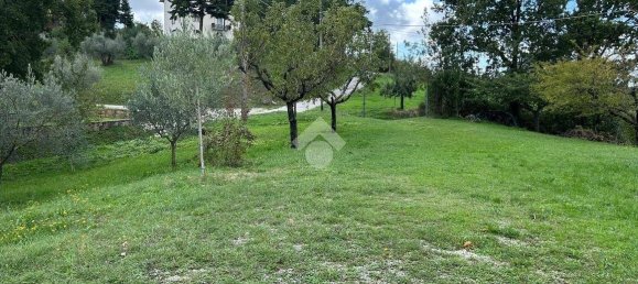 4 bedrooms House in Gubbio, Italy No. 102546 5