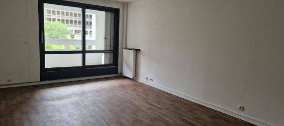 2 bedrooms Apartment in Levallois-Perret, France No. 334297 3