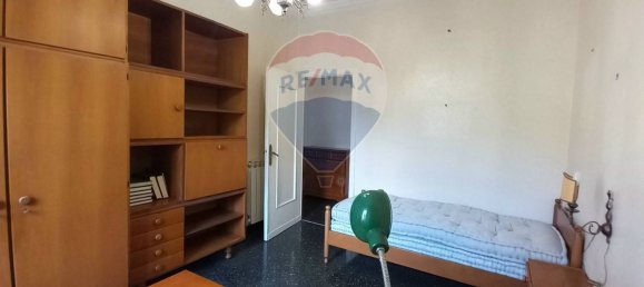 6 rooms Apartment in Genoa, Italy No. 271873 12