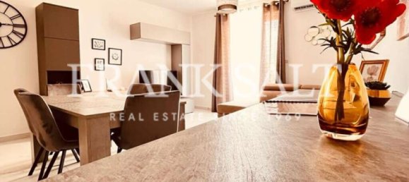 Apartamento de 3 dormitorios en Sliema, Malta No. 5321 3