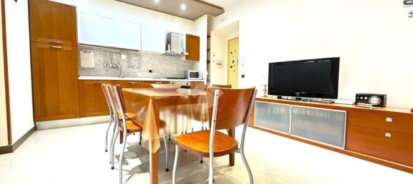 2 rooms Apartment in Bacoli, Italy No. 261117 4