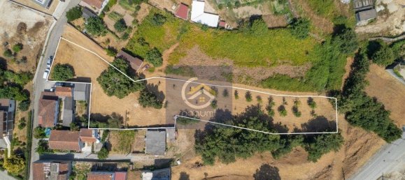 Grundstück in Penafiel, Portugal 2900m², Nr. 246335 2