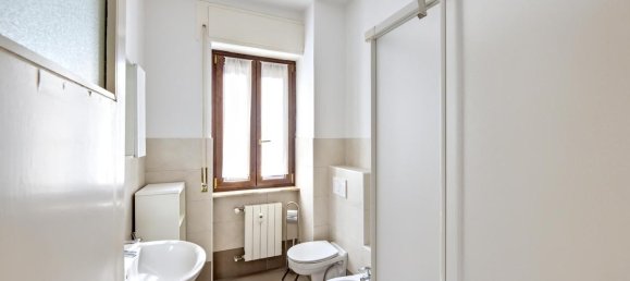 Apartamento de 3 divisões em Varese, Italy N.º 264682 28