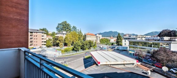 Apartamento de 3 divisões em Varese, Italy N.º 264682 11