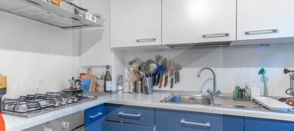 3 rooms Apartment in Milan, Italy No. 241369 7