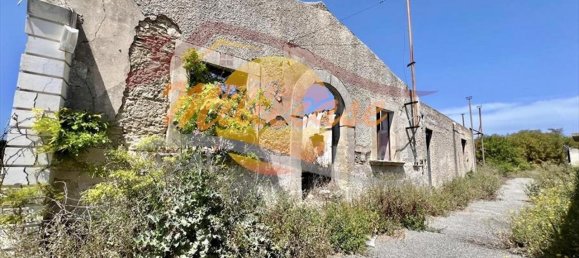 Дом с 10 комнатами в Сиракузы, Италия № 247535 13