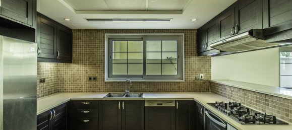 3 bedrooms Villa in Jumeirah Park, UAE No. 4070 8