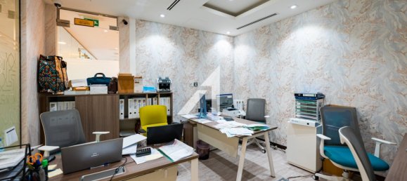 Bureau à Dubai, UAE 591.2m² No. 108710 15