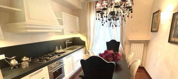 3 rooms Apartment in Massa, Italy No. 277869 8