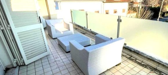 3 rooms Apartment in Massa, Italy No. 277869 16