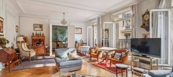 Apartamento de 3 dormitorios en Paris, France No. 350684 17