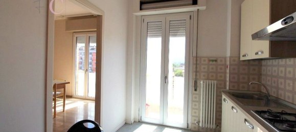3 rooms Apartment in Narni, Italy No. 280324 5