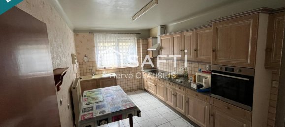 3 bedrooms House in Erstroff, France No. 72569 6