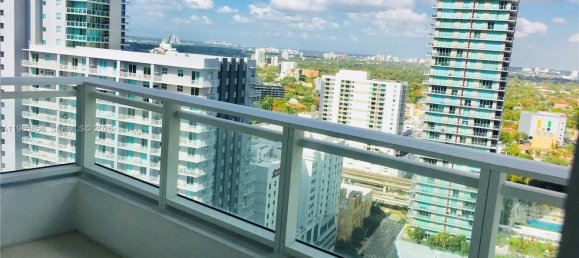 1 dormitorio propiedad comercial en venta en Miami, Miami-Dade, Florida, USA № 615613 11