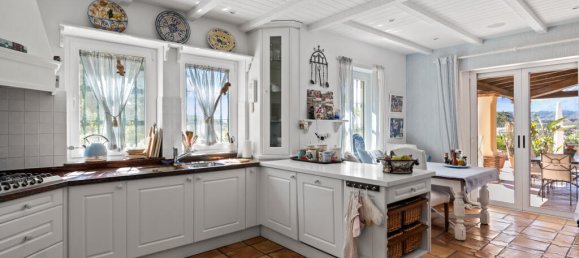 4 bedrooms Villa in Marbella, Spain No. 106491 15