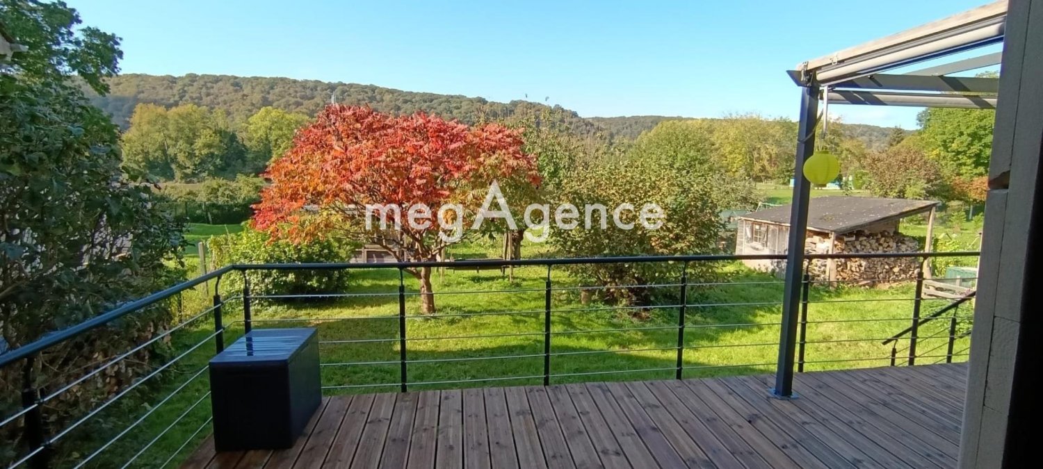 2 bedrooms House in Limetz-Villez, France No. 134757