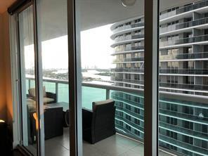 1 dormitorio propiedad comercial en venta en Miami, Miami-Dade, Florida, USA № 613480