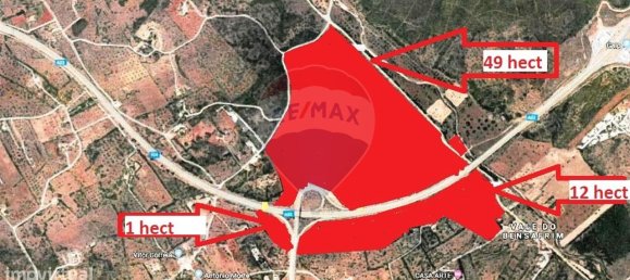 120104m² Land in Lagos, Portugal No. 32165 3