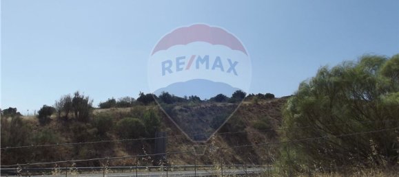 120104m² Land in Lagos, Portugal No. 32165 2