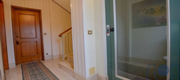 10 bedrooms Villa in Chieri, Italy No. 55299 27