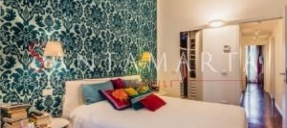 3 bedrooms Apartment in Milan, Italy No. 243437 27