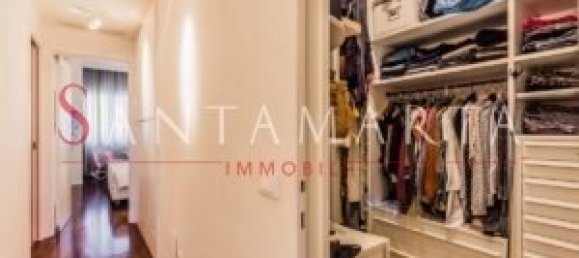 3 bedrooms Apartment in Milan, Italy No. 243437 32