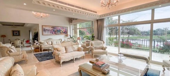 Вилла с 4 спальнями в Jumeirah Islands, ОАЭ № 112092 12