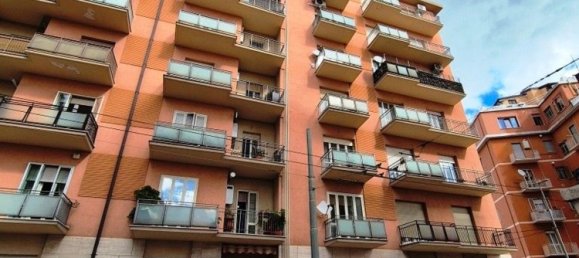 5 rooms Apartment in Chieti, Italy No. 77390 2