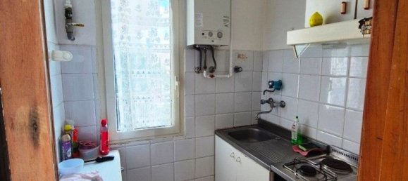 5 rooms Apartment in Chieti, Italy No. 77390 13