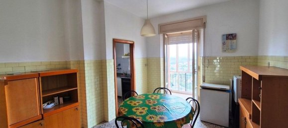 5 rooms Apartment in Chieti, Italy No. 77390 12