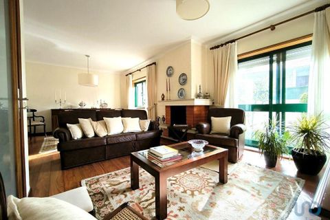 Casa de 4 dormitorios en Vila Nova de Gaia, Portugal No. 149136