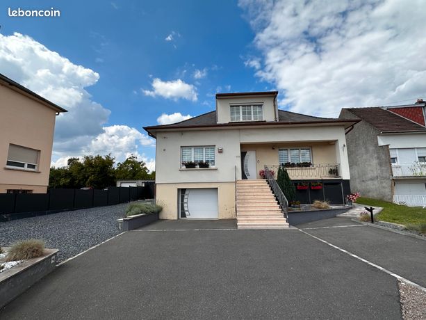 3 غرف نوم قلاع في Vitry-sur-Orne, France رقم 305555