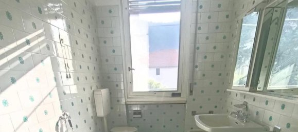 5 rooms Apartment in Borgosesia, Italy No. 24971 16