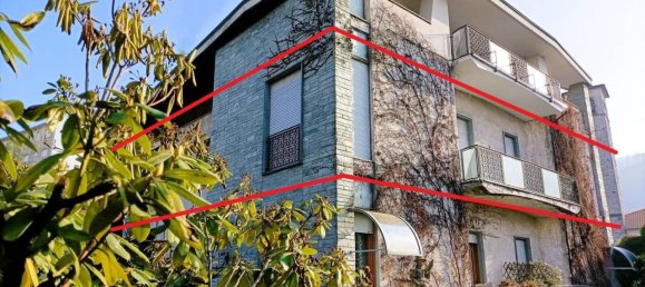 5 rooms Apartment in Borgosesia, Italy No. 24971 2